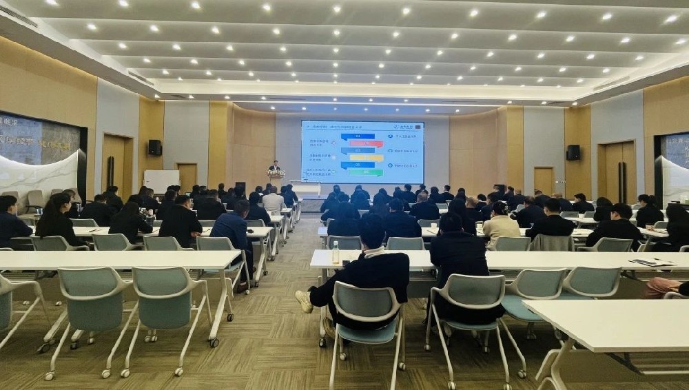 言传身教 学无止境|悟空中文官网入口_悟空（中国）
集团开展成本控制专项培训